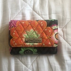 Vera Bradley Wallet!💘